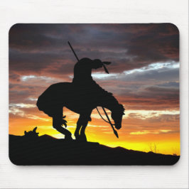 Mousepad Fim da silhueta de trilha com o mouse sunset