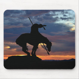 Mousepad Fim da silhueta de trilha com o mouse sunset