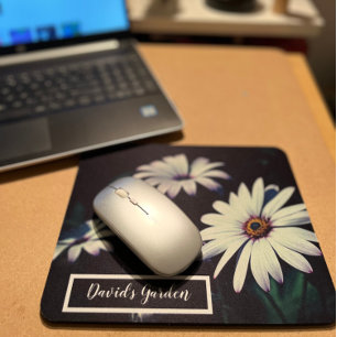 Mousepad Flores de Jardim Branco Adoráveis Vivem Rindo de A