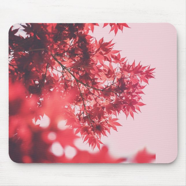 Mousepad Folhas de Bordo Vermelhas em Rosa (Frente)
