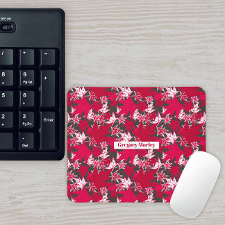 Mousepad Folhas de Mapeamento em um Fundo de Carvões