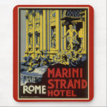 Mousepad Fonte Vintage Trevi, Hotel Marini Strand, Roma<br><div class="desc">Ilustração Vintage: arte de poster de viagens europeia que inclui a Trevi Fountain e o Marini Strand Hotel, Roma, Roma, Itália, com arquitetura italiana clássica e estátuas de mármore dos homens. A fonte Trevi é a maior fonte barroca de Roma, em Roma, e a lenda diz que, se os visitantes...</div>