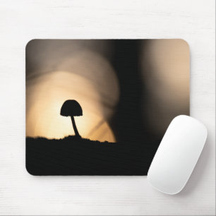 Mousepad Foto de cogumelo minúsculo na natureza