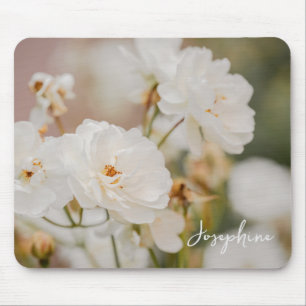 Mousepad Foto de Flores de Rosas Brancas Elegantes Com Nome