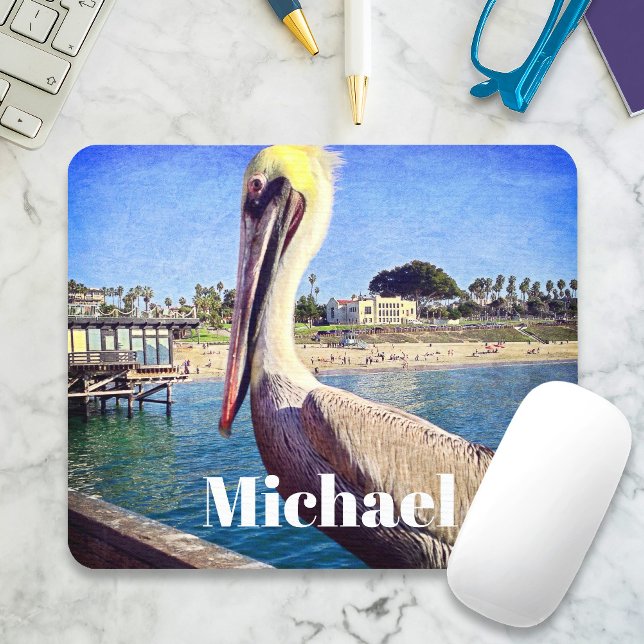 Mousepad Foto do Pier da Praia do Oceano com Ave Pelicano e (Criador carregado)