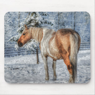 Mousepad Fotografia do Palomino Paint Horse and Snow Equine