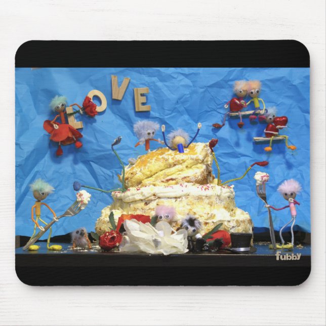 Mousepad Fubby feest met taart en bruidspaar. (Frente)