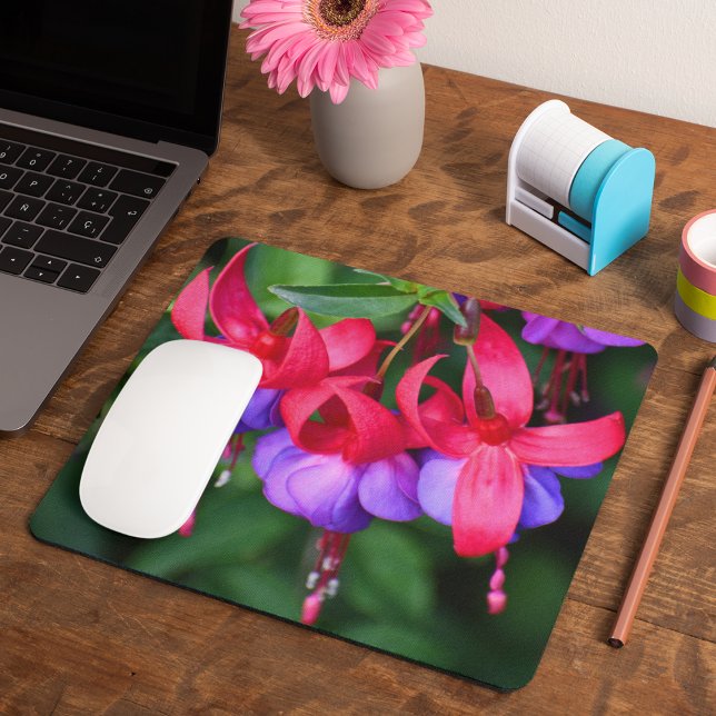 Mousepad Fúcsia Roxa com Sepos Rosa Floral (In Situ)