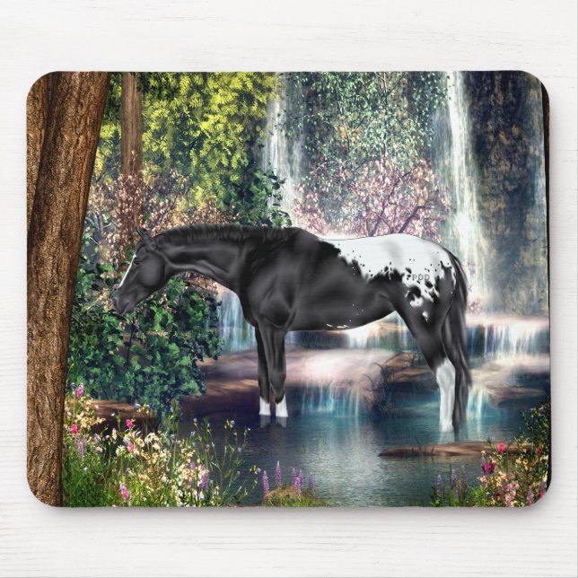 Mousepad Fundo em Cascata Negra de Cavalo Appaloosa (Frente)