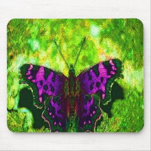 Mousepad Fundo roxo da borboleta nas folhas do verde limão