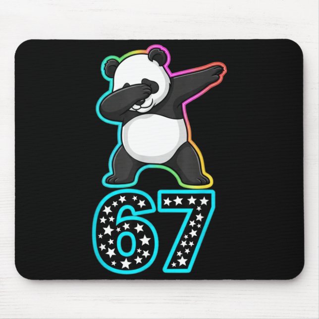 Mousepad Funny 67 Meme Dabbing Panda Rainbow Gen Z Six Seve (Frente)