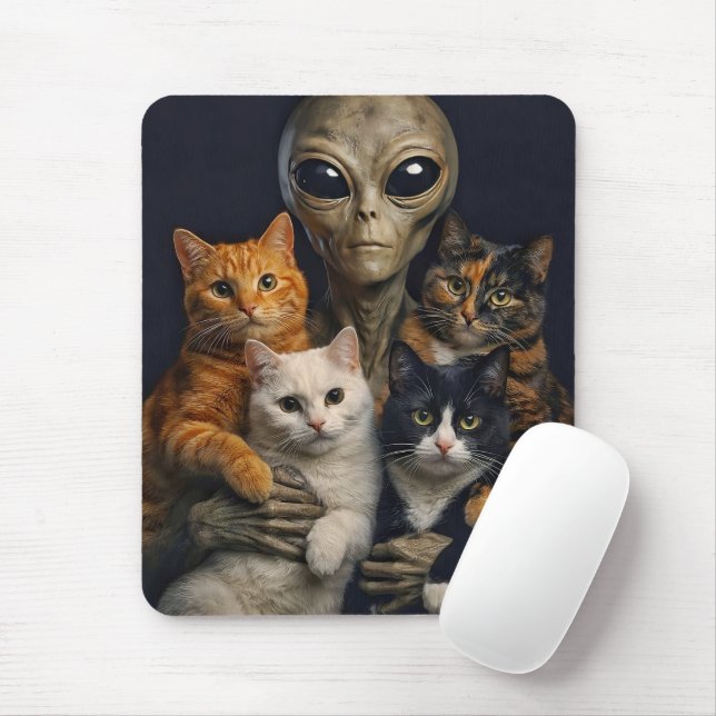 Mousepad Funny Alien with Cats Renaissance Art (Com mouse)
