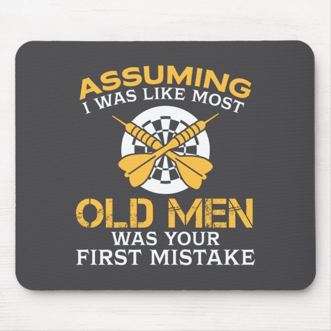 Mousepad Funny Old Men Who Loves Darting  (Frente)