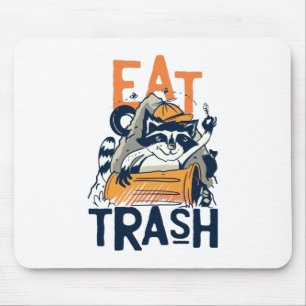 Mousepad Furry Raccoon com texto de lixo