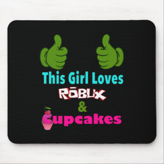 Mousepad Gamer Girl Design Saying This Girl Loves Robux And