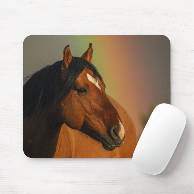Mousepad Garanhão Selvagem, Luz Dourada e Arco-íris (Com mouse)