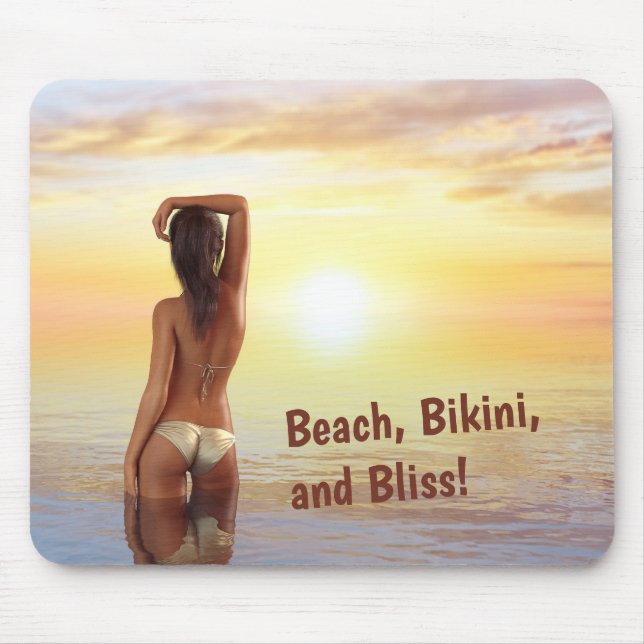 Mousepad Garota Bikini se posicionando no mar ao sol (Frente)