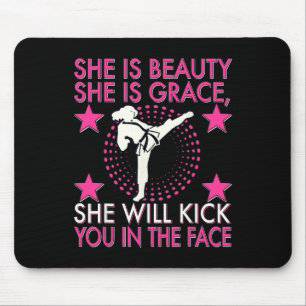 Mousepad Garota de Karatê Taekwondo Mulheres Chute de Karat