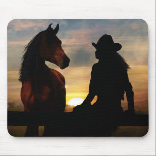 Mousepad Garota e Cavalo no Plantador do Mouse Sunset