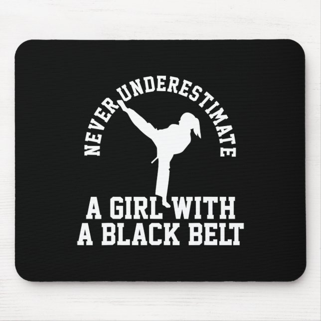 Mousepad Garota faixa preta de Karate Taekwondo (Frente)