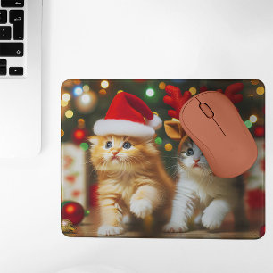 Mousepad Gatinhos bonitos com Papai Noel e chapéus de rena