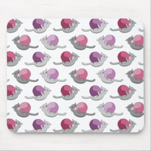 Mousepad Gatos Fofos Felizes Brincando com Bolas Padrão