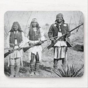 Mousepad Geronimo e três de seus guerreiros de Apache, 188