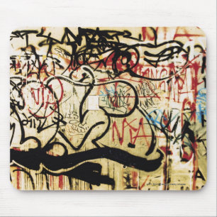 Mousepad Grafites em uma parede