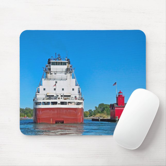 Mousepad Grande Farol Vermelho e um Cargueiro (Com mouse)