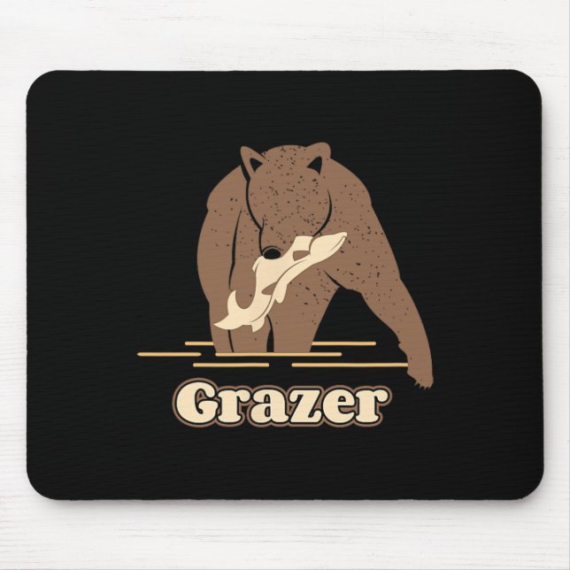Mousepad Grazer Fish Bear Fat Brown Grizzly Em outubro Nós (Frente)