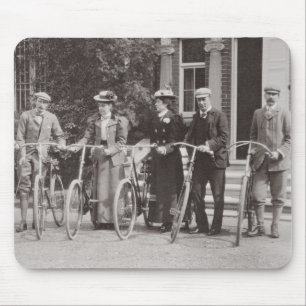 Mousepad Grupo de bicyclists de Edwardian, 1900s adiantados