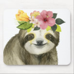 Mousepad Halo tropical | Lama Doce<br><div class="desc">Esta impressão de aquarela apresenta uma preguiça adornada com uma coroa floral | Por Grace Popp. ID da imagem: 123776GG</div>