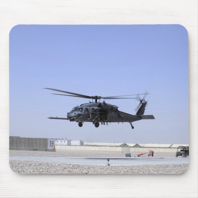 Mousepad HH-60G Pave Hawk decolando de Camp Bastio (Frente)