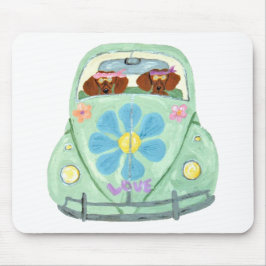 Mousepad Hippies Dachshund em seu Mobile de Amor Florido