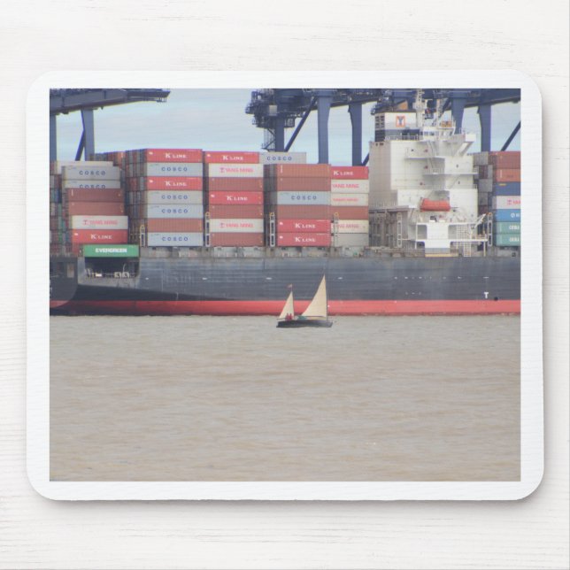 Mousepad Iate Pequeno E Grande Embarcação De Contentor (Frente)