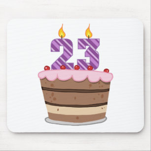 Mousepad Idade 23 no bolo de aniversário