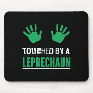 Mousepad Irlandês Tocado Por Um Leprechaun Engraçado Dia De