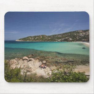 Mousepad Itália, Sardenha, Baja Sardenha. Praia de resort.