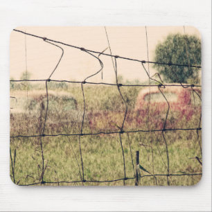 Mousepad Jardim Rural, Vechicls se esgueirando em um campo
