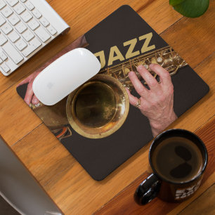 Mousepad Jazzman Jogando Saxofone Dourado