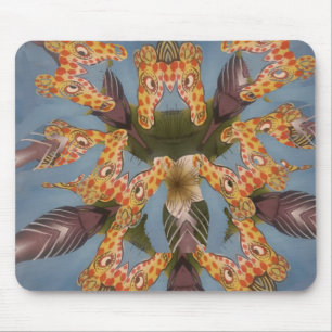 Mousepad Kaleidoscope Girafa Mandala: Arte Safari Abstrato