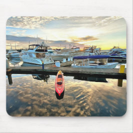 Mousepad Kayak Flutuando Sobre Nuvens e Reflexão Sunset