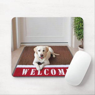 Mousepad Labrador Retriever Sobre A Matemática De Boas-Vind