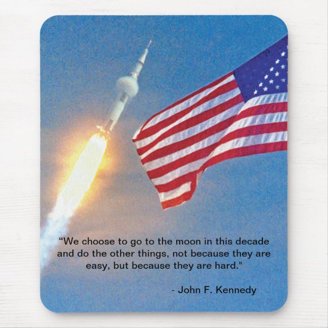 Mousepad Lançamento do Apollo 11 com a bandeira americana (Frente)