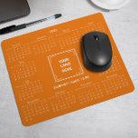 MOUSEPAD LARANJA DE LOGOTIPO DE NEGÓCIOS CORPORATIVO 2025<br><div class="desc">Design seu próprio mouse pad personalizado 2025 com o logotipo da sua empresa. É uma oferta de promocional perfeita ou um presente corporativo para clientes, fornecedores, funcionários e outros indivíduos valiosos. O calendário é exibido elegantemente com uma fonte sofisticada de serifa, garantindo clareza e profissionalismo, enquanto o layout mantém todos...</div>