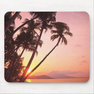 Mousepad Lewolin Village, Illi Api Island, Selat Boleng