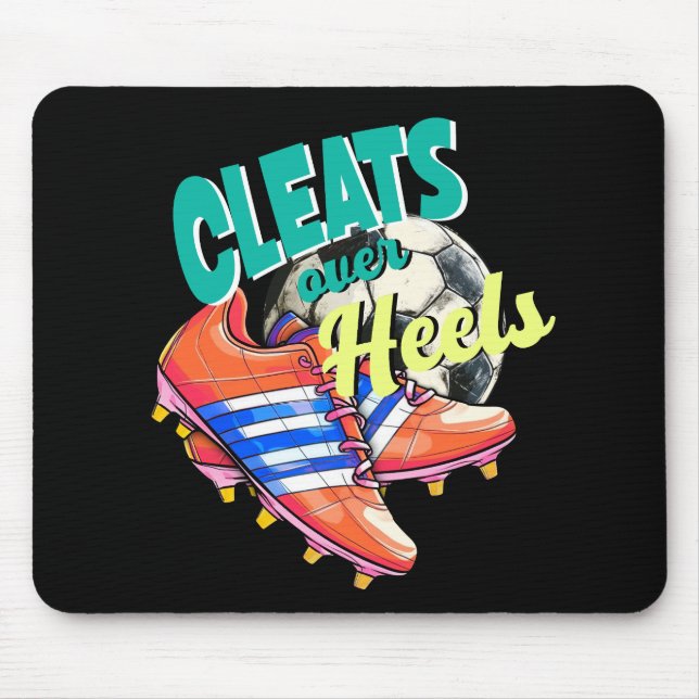 Mousepad Limpa Sobre Saltos, Jovens Jogam Futebol (Frente)