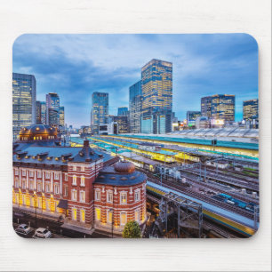 Mousepad Linda linha do horizonte de Tóquio na estação ferr