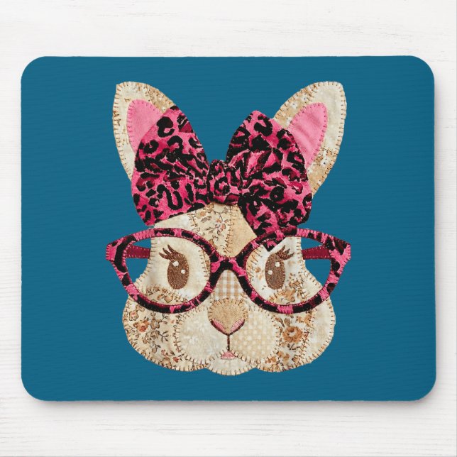 Mousepad Lindo coelho de Páscoa em patchwork com óculos laç (Frente)