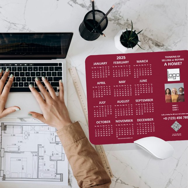 Mousepad Logotipo da empresa no calendário 2025 QR Code Bur (2025 Calendar Company Logo QR Code Burgundy  Red Custom Photo Mouse Pad Any Profession Real Estate)